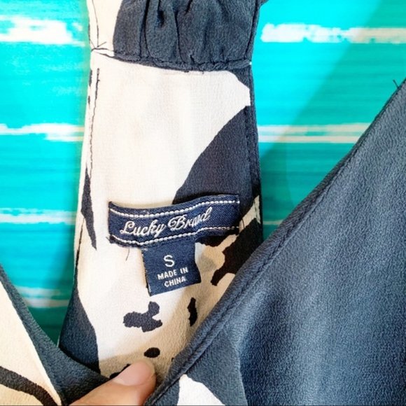 Lucky Brand Tropical Floral Silk Blouse Small as Seen on Vampire Diaries - Picture 4 of 9